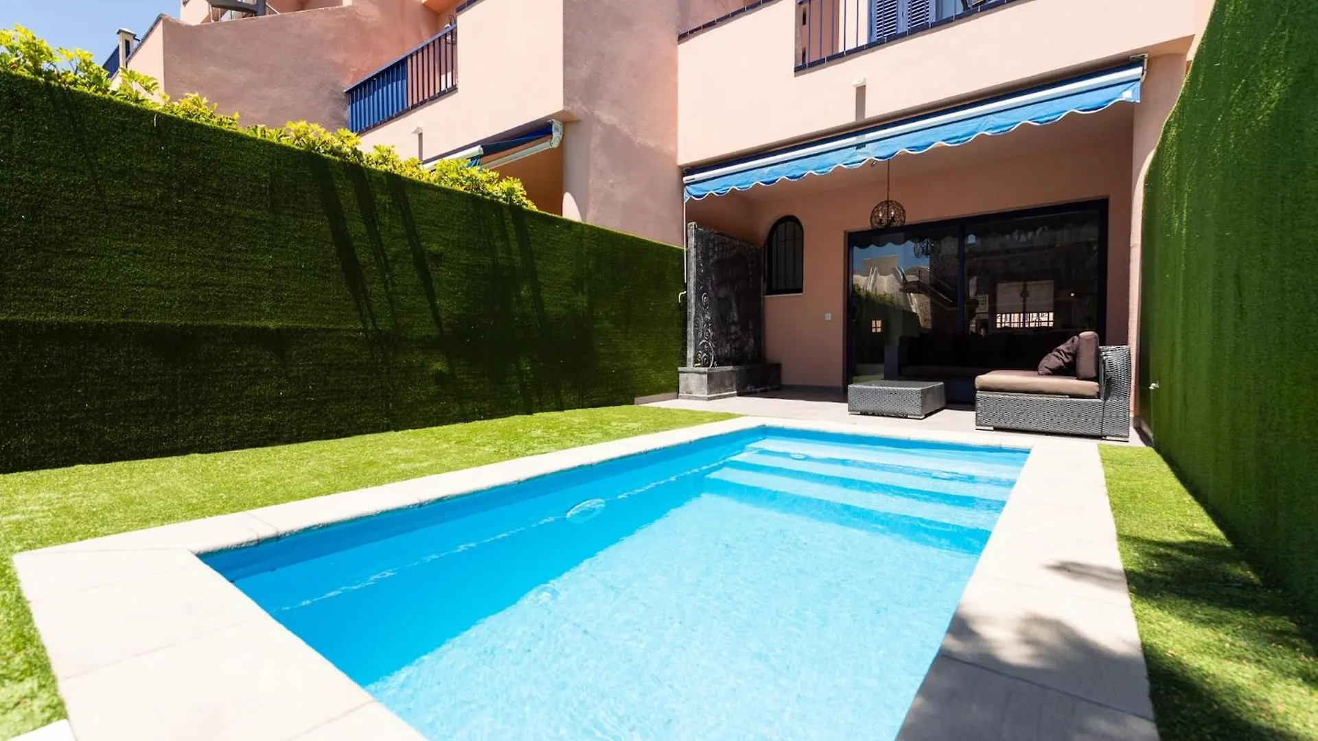 2 Bedroom Apartment In Maspalomas Maspalomas