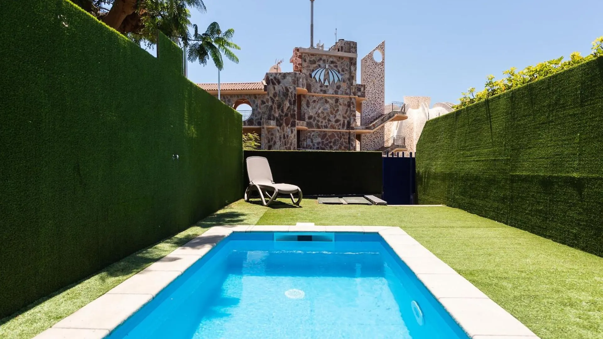 2 Bedroom Apartment In Maspalomas Maspalomas